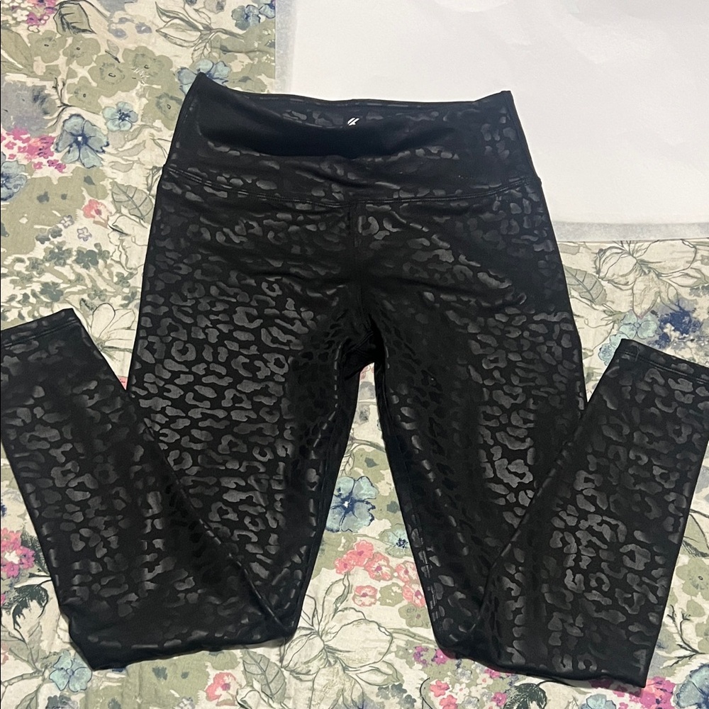 Kyodan Black Leopard Print Leggings